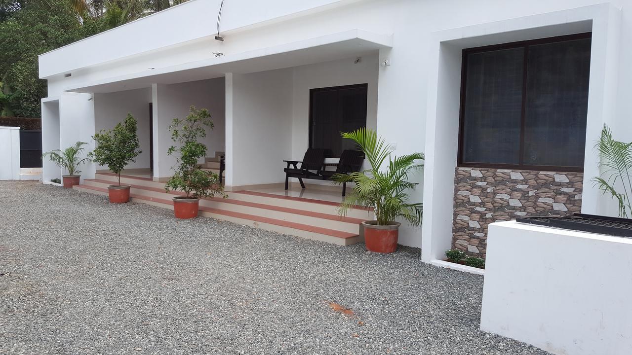 The Rubis Hotel Kottakkal Екстериор снимка
